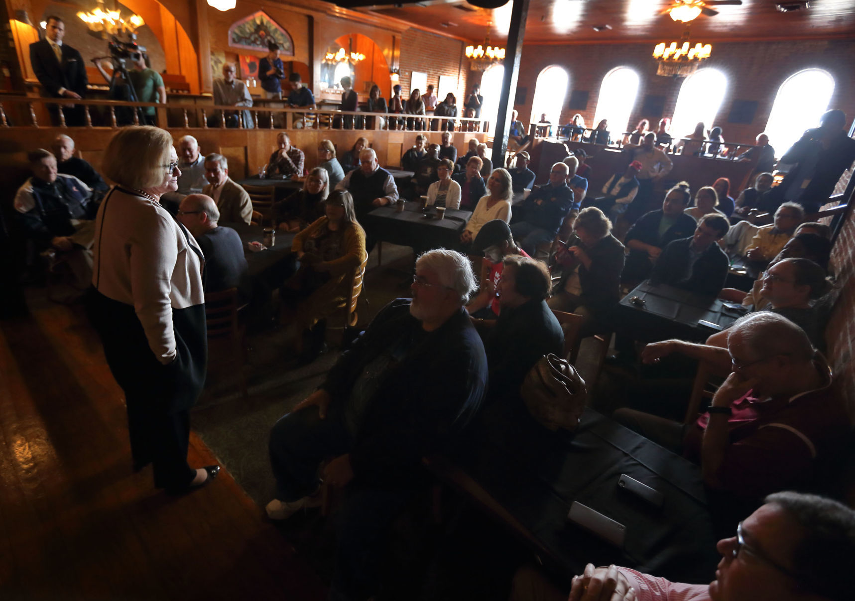 Claire McCaskill campaigns to keep Senate seat